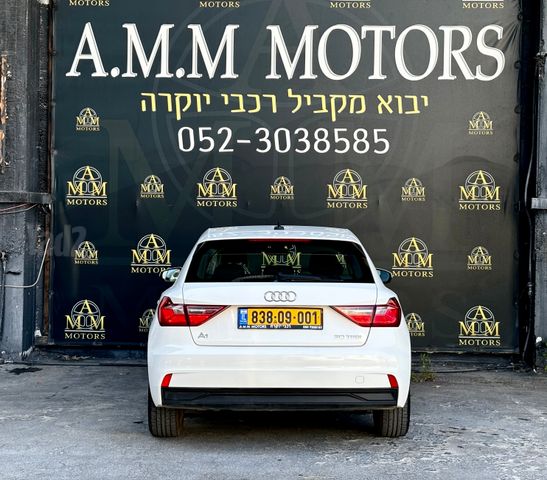 אאודי A1