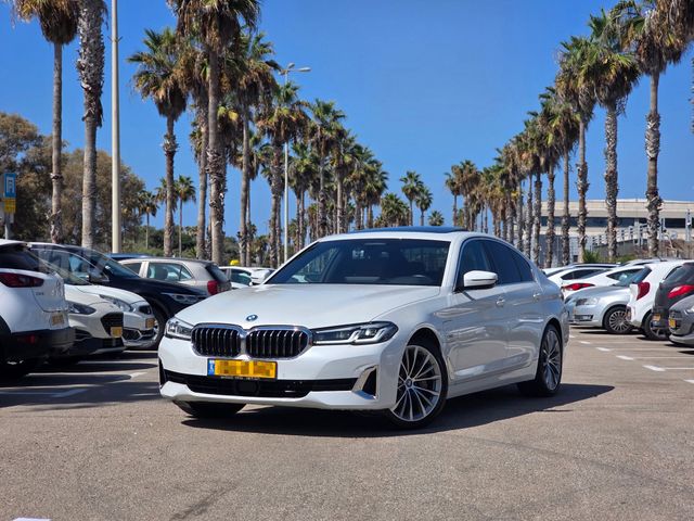 מודעת רכב ב מ וו סדרה 5