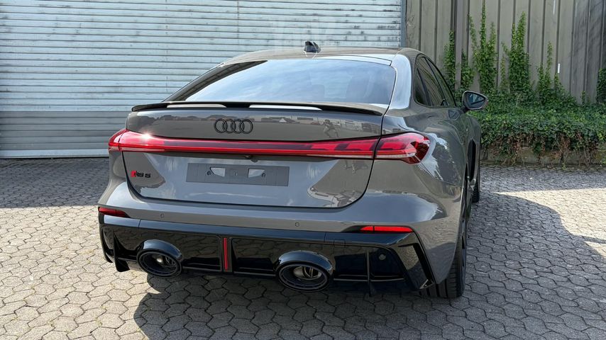 אאודי RS 5