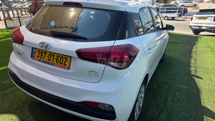 יונדאי i20