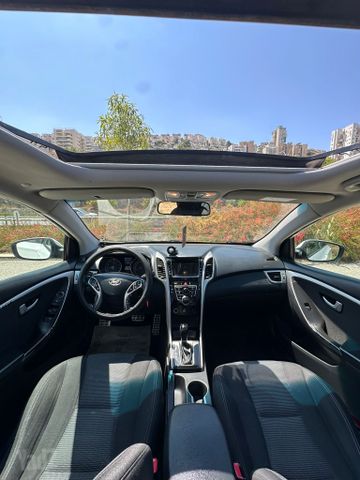 יונדאי i30