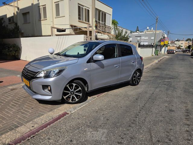 מיצובישי ספייס סטאר