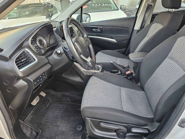 סוזוקי S-Cross