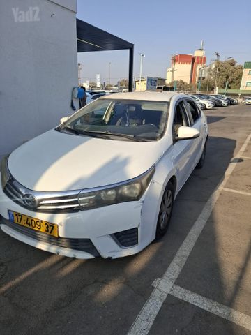 טויוטה קורולה