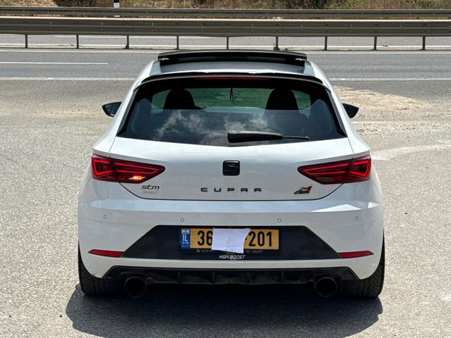 סיאט לאון