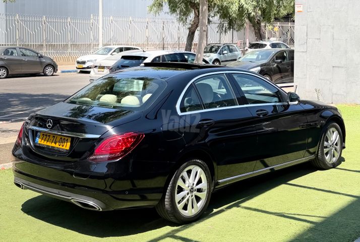 מרצדס-בנץ C-class