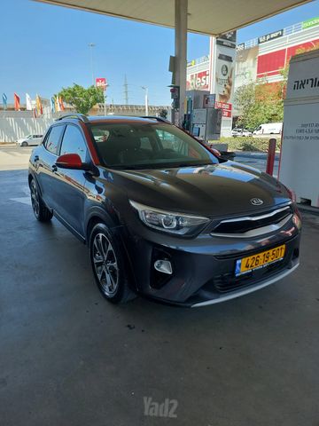 מודעת רכב קיה סטוניק