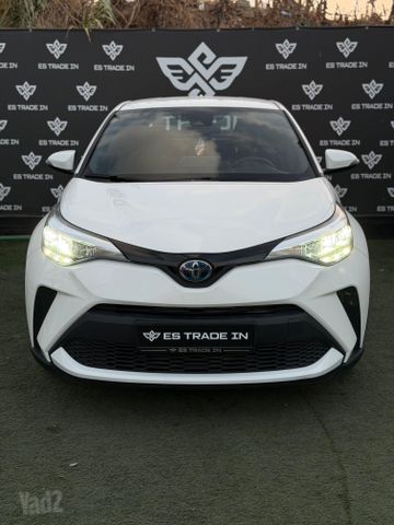 מודעת רכב טויוטה C-HR