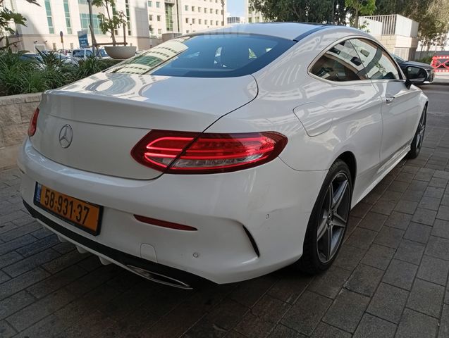 מרצדס-בנץ C-class