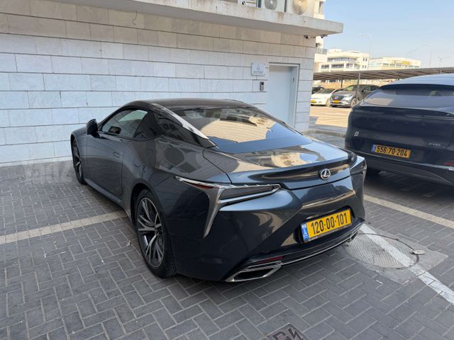 מודעת רכב לקסוס LC