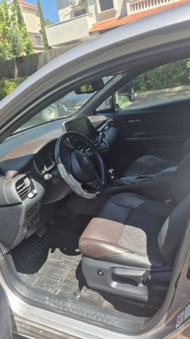 טויוטה C-HR