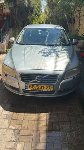וולוו S80