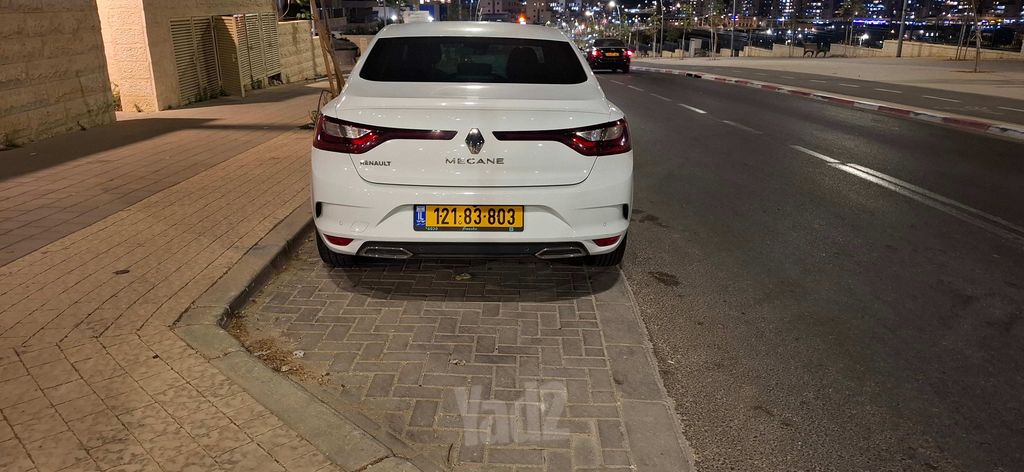רנו מגאן