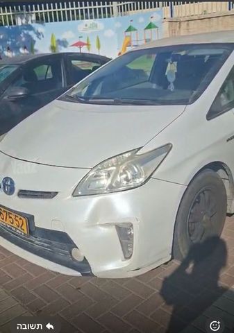 מודעת רכב טויוטה פריוס