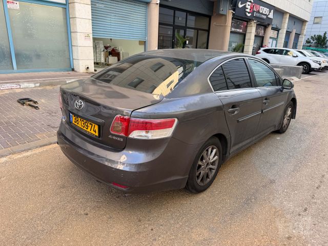 טויוטה אוונסיס