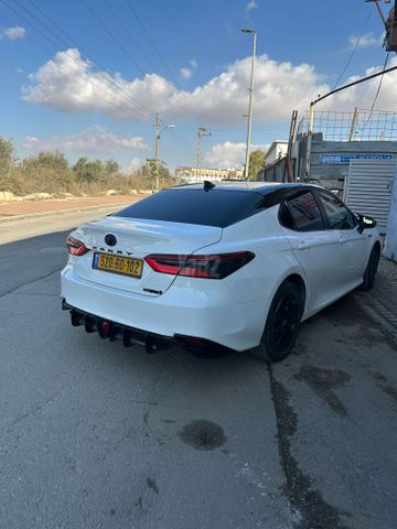 טויוטה קאמרי