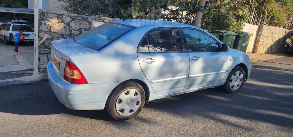 טויוטה קורולה