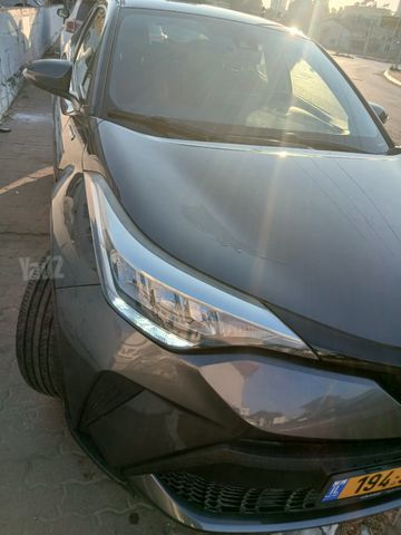 טויוטה C-HR