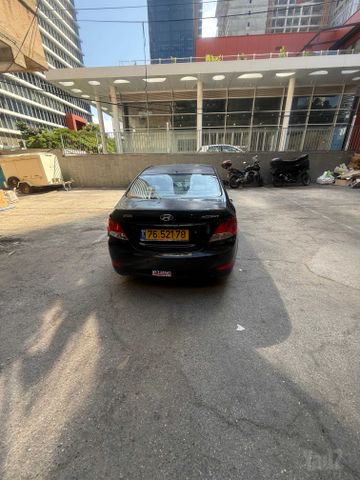 יונדאי אקסנט i25
