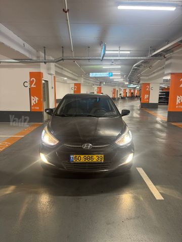 יונדאי אקסנט i25