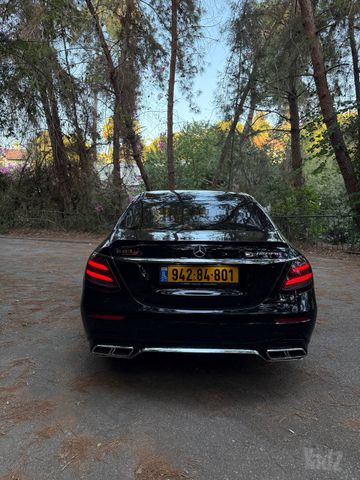 מרצדס-בנץ E-class