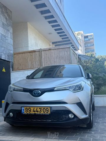 טויוטה C-HR