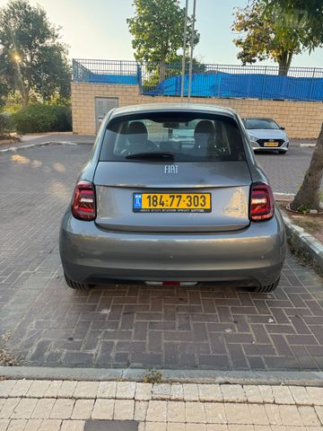 פיאט 500E
