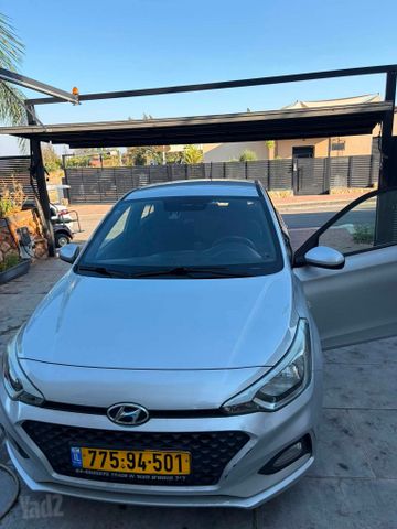 יונדאי i20