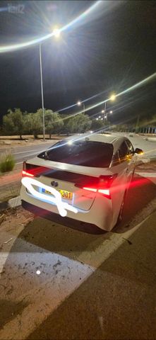 טויוטה פריוס