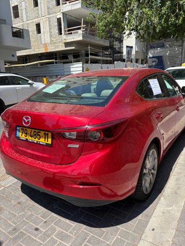 מאזדה 3