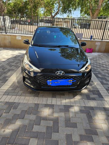 יונדאי i20