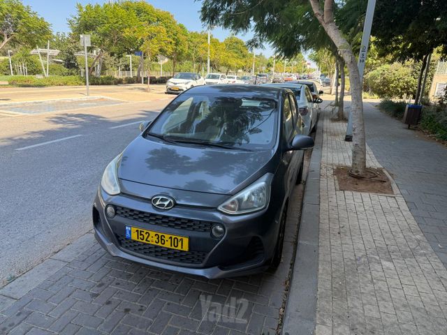 יונדאי i10