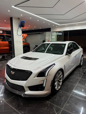 קאדילק CTS