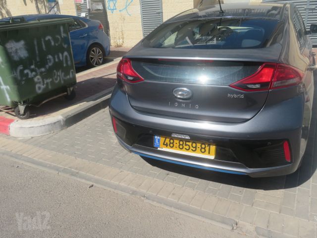 יונדאי איוניק