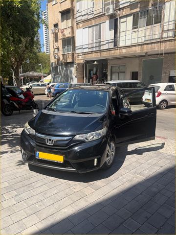 מודעת רכב הונדה ג'אז