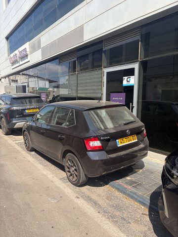 מודעת רכב סקודה פאביה