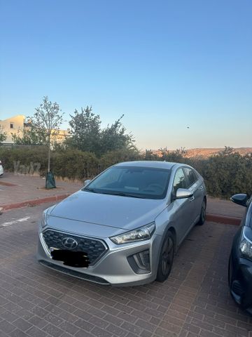 מודעת רכב יונדאי איוניק