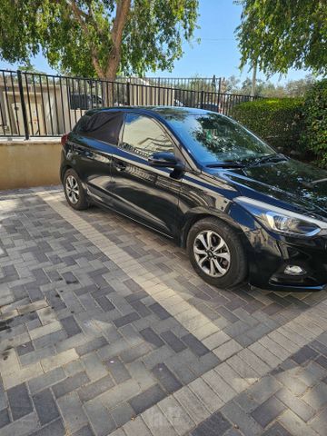יונדאי i20