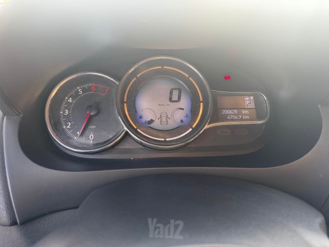 רנו פלואנס