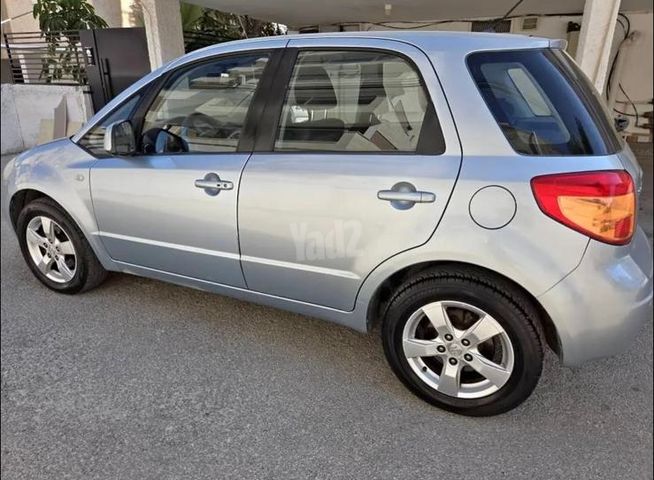 סוזוקי SX4