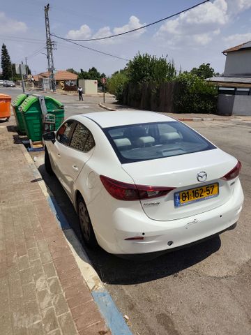 מאזדה 3