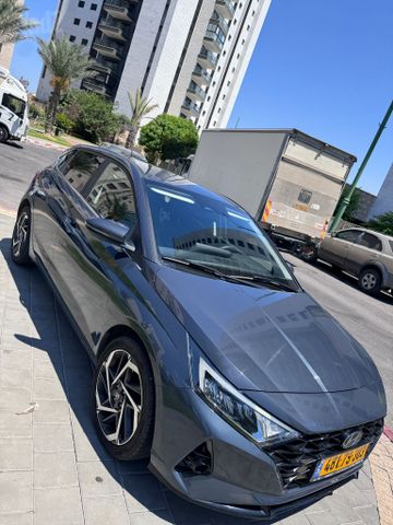 יונדאי i20