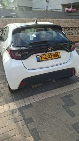 טויוטה יאריס