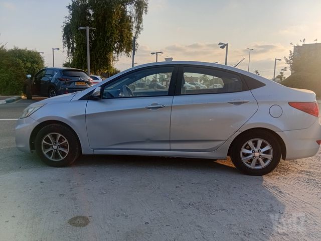 מודעת רכב יונדאי אקסנט i25