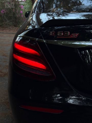 מרצדס-בנץ E-class