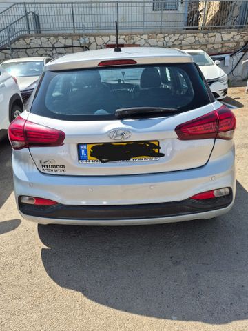 יונדאי i20