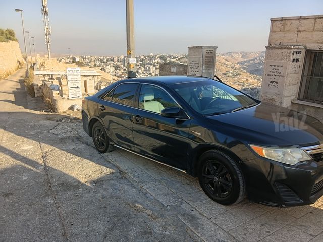 מודעת רכב טויוטה קאמרי