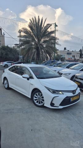 טויוטה קורולה