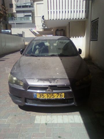 מודעת רכב מיצובישי לנסר