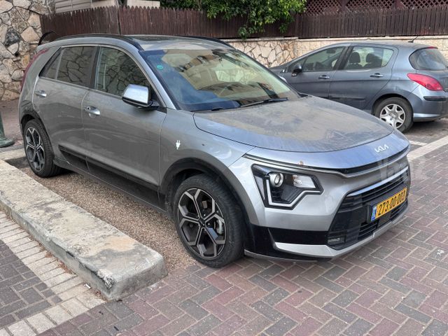 מודעת רכב קיה נירו